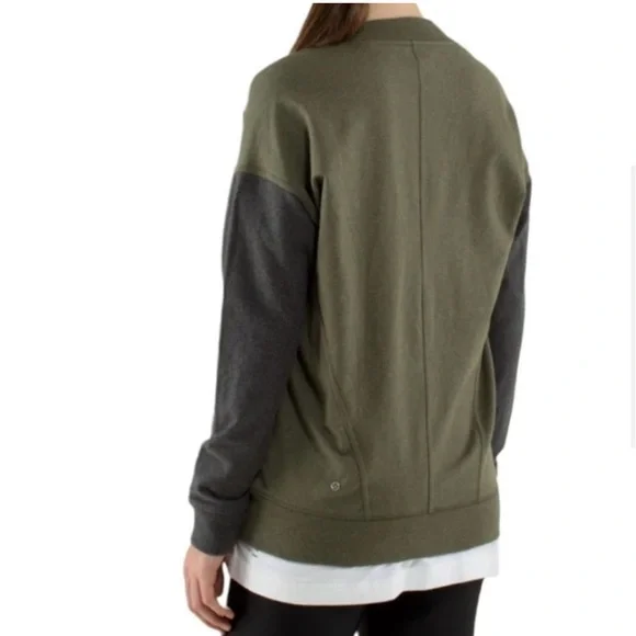 Lululemon Mula Bundle Wrap - Heathered Fatigue Green Gray Size 6 - Picture 3 of 12